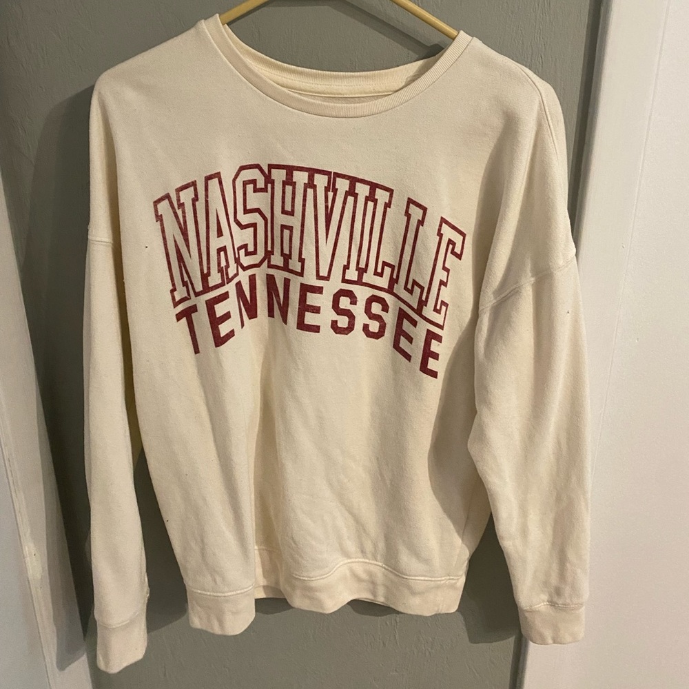 Nashville Tennessee crew neck